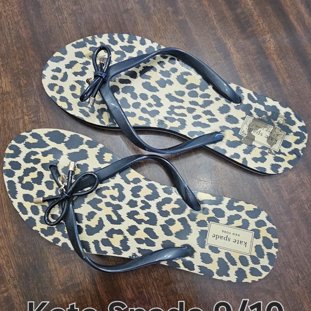 Kate Spade Leopard Print Flip Flops Size 9/10